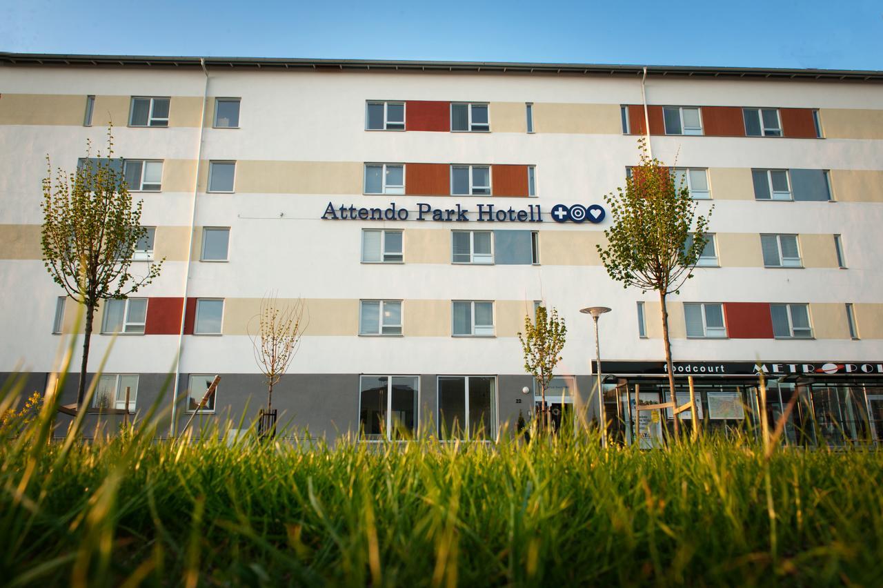 Attendo Park Hotell Huddinge Ngoại thất bức ảnh